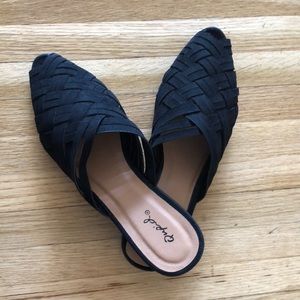 NWT Woven Qupid Black Mules- Brand New!